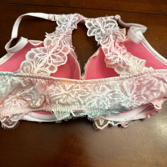 Pink Bra - Picture 2 of 4